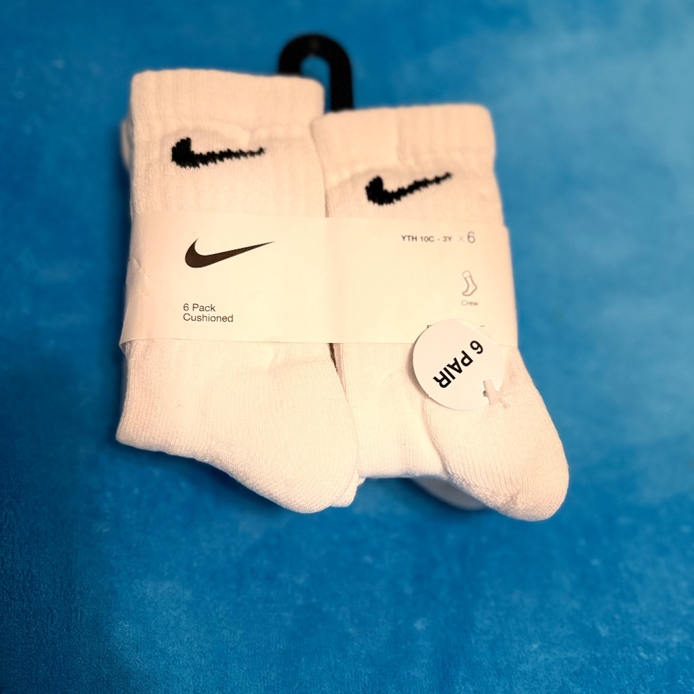 Nike Crew Socks- size 10C-3Y